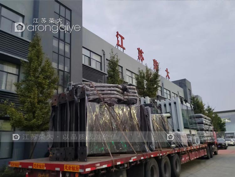 浙江智能公交站臺案例第二批次發(fā)貨